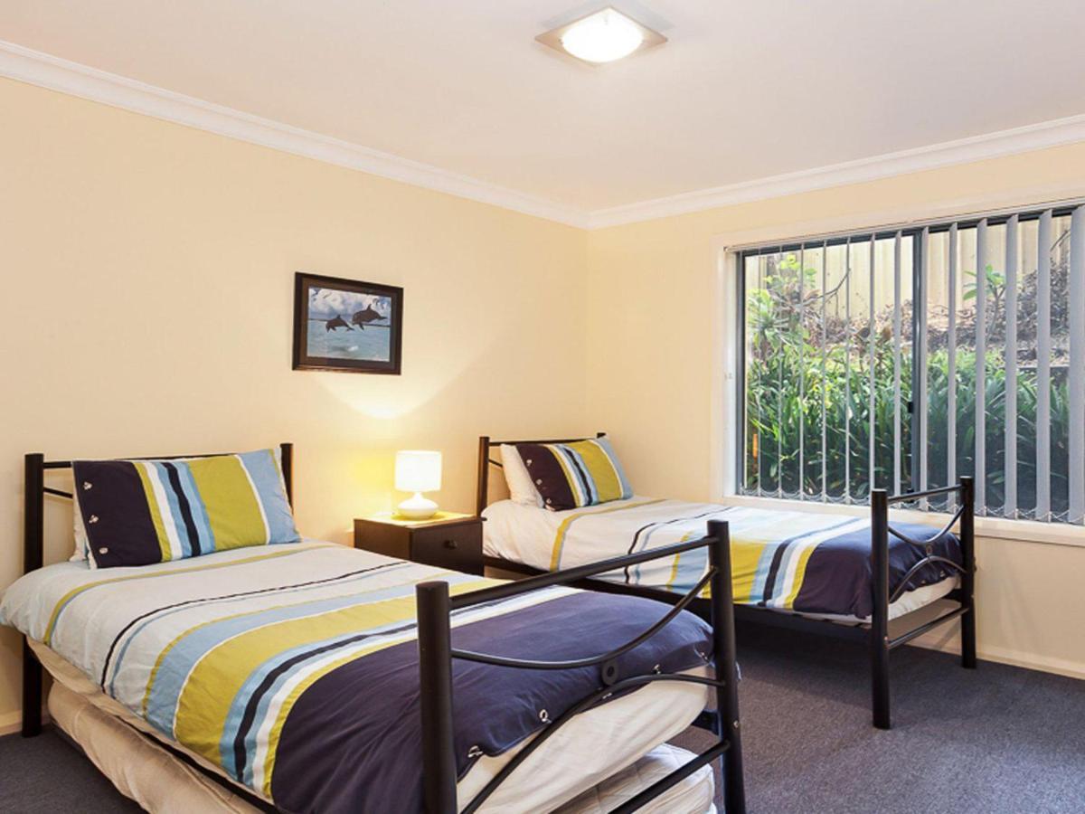 Sienna, 27A Christmas Bush Avenue - Duplex With Aircon, Wi-Fi And Close To Dutchie'S Beach Нельсон-Бей Екстер'єр фото